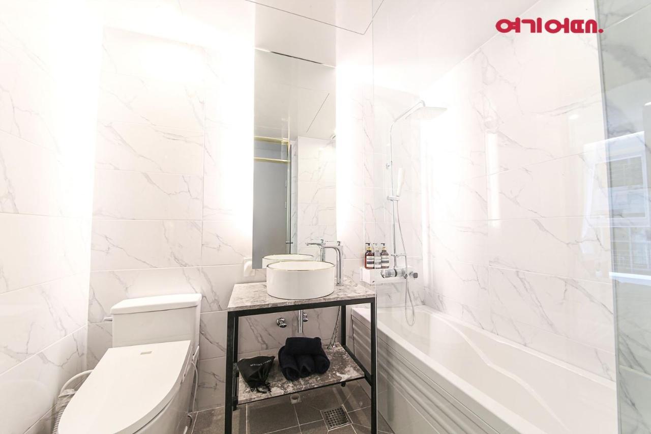 De Homme Hotel Pusan Zewnętrze zdjęcie