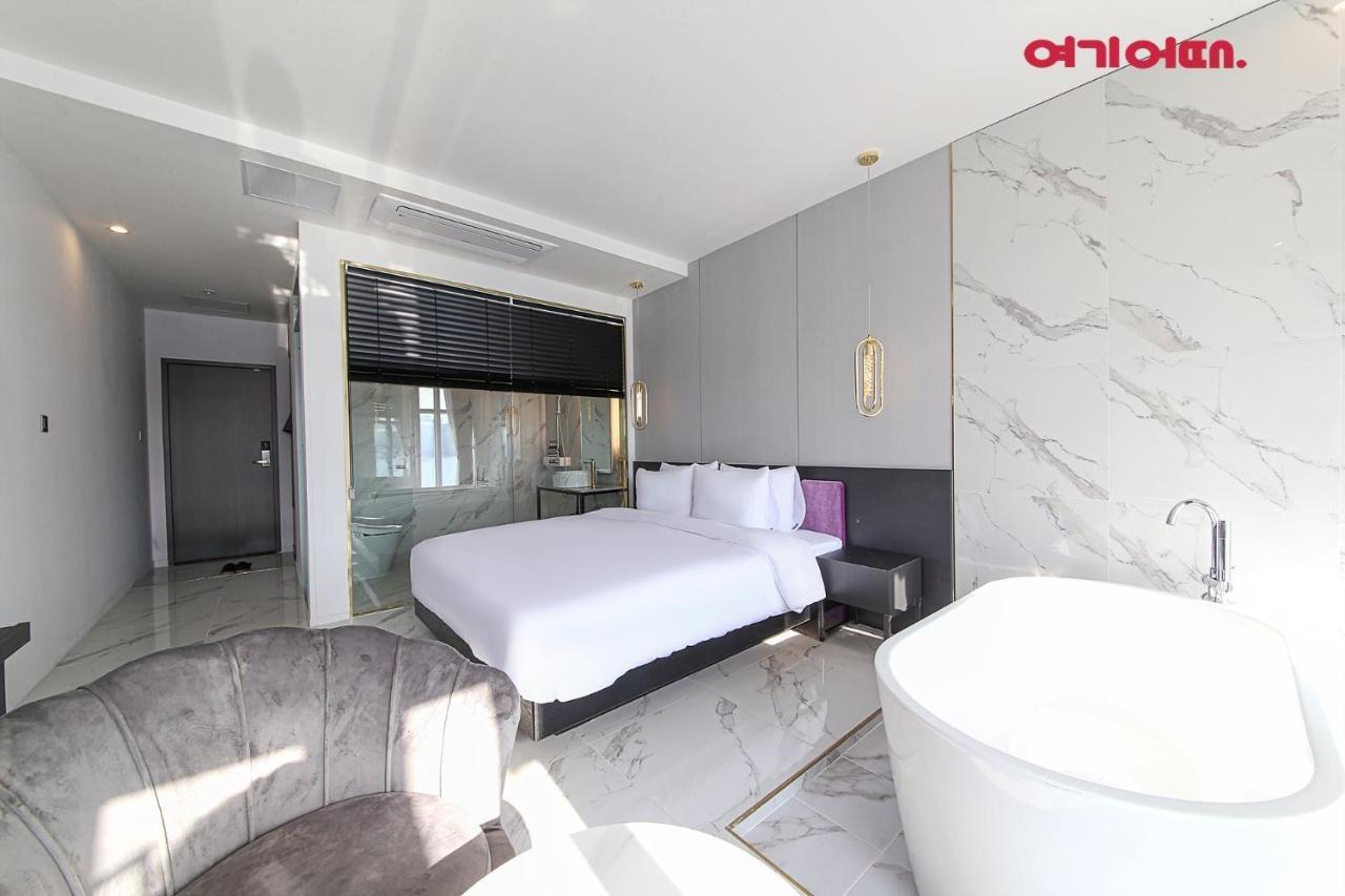 De Homme Hotel Pusan Zewnętrze zdjęcie