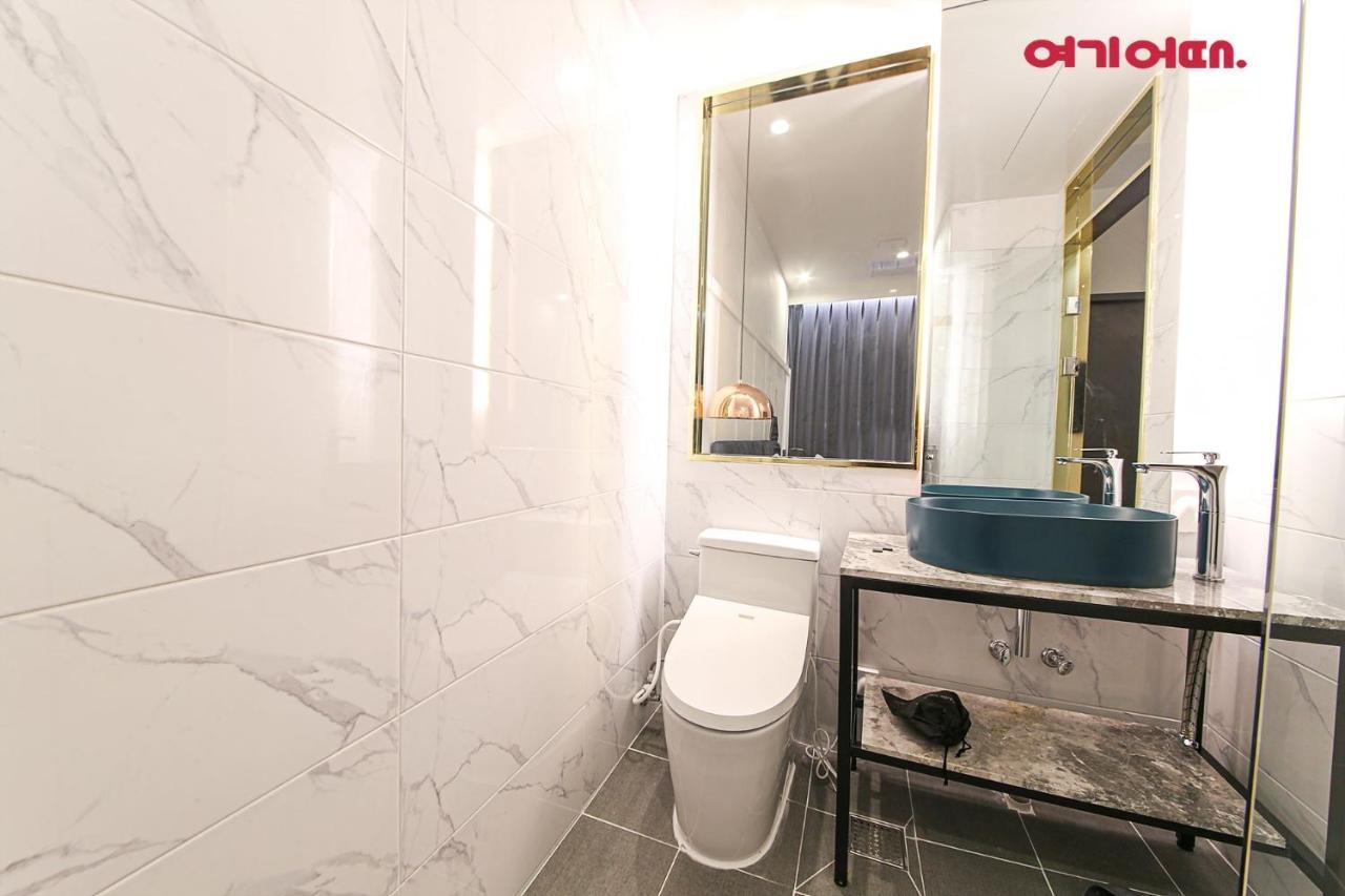 De Homme Hotel Pusan Zewnętrze zdjęcie